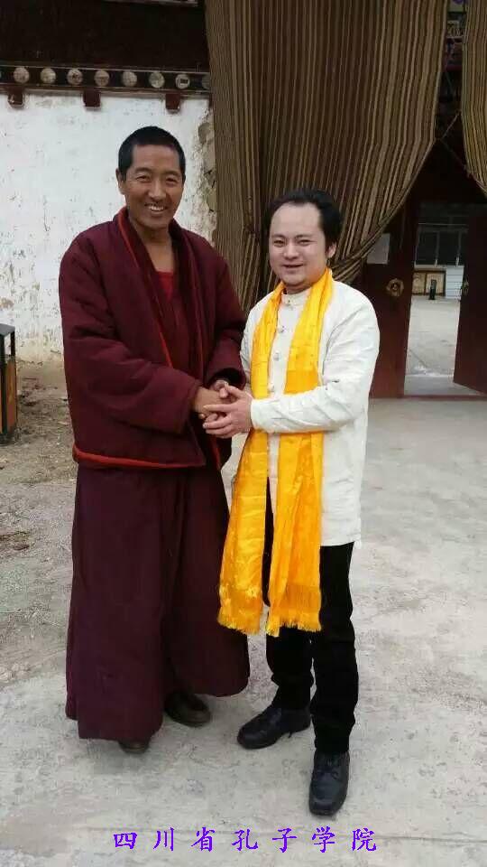 四川省孔子学院常务院长姜耀先生在阿坝州若尔盖、、、、、
